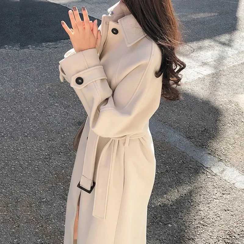 2025 Autumn/Winter New Korean Loose Woolen Jacket Coat Female Slim Temperament With Belt Womens Thick Long Wool Overcoat Z250813