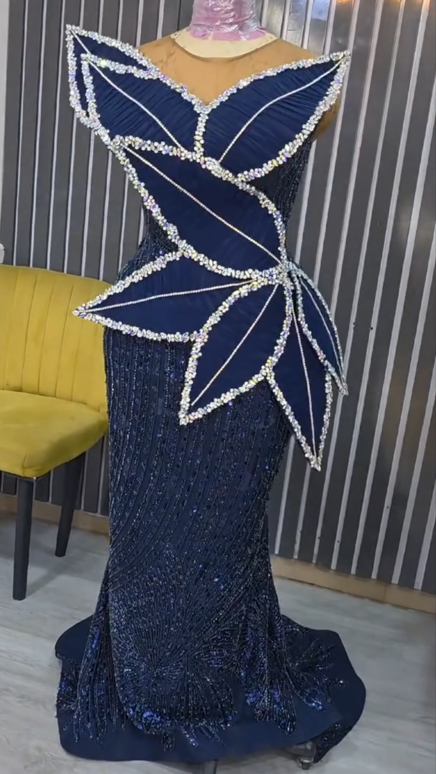 Mermaid Dark Navy Plus Size Prom Dresses 2025 Crystals Florals Sequined Evening Formal Party Second Birthday Engagement Gowns Dress For Special Occasi