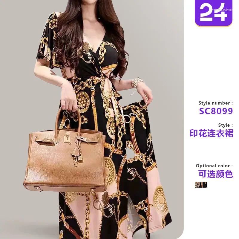 Designer Dress Vintage Style Casual Dresses 2025 Spring/Summer Women's Printed Style V-Neck Gold Chain Strap Waist Long Dress