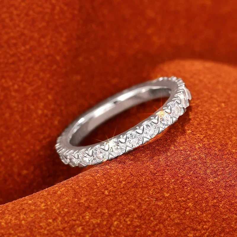 925 Sterling Silver Brilliant Finger Accessory Wedding Fine Jewelry Gifts Sparkling Fully Inlaid Zirconia Rings for Women W250812