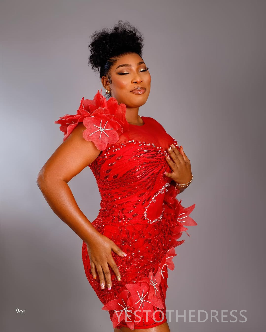 2025 Plus Size Red Cocktail Dresses For Women Short Mini Dress Flora Illusion Sheath Sheer Neck Beaded Lace Homecoming Dresses Mini Gown For Nigeria B