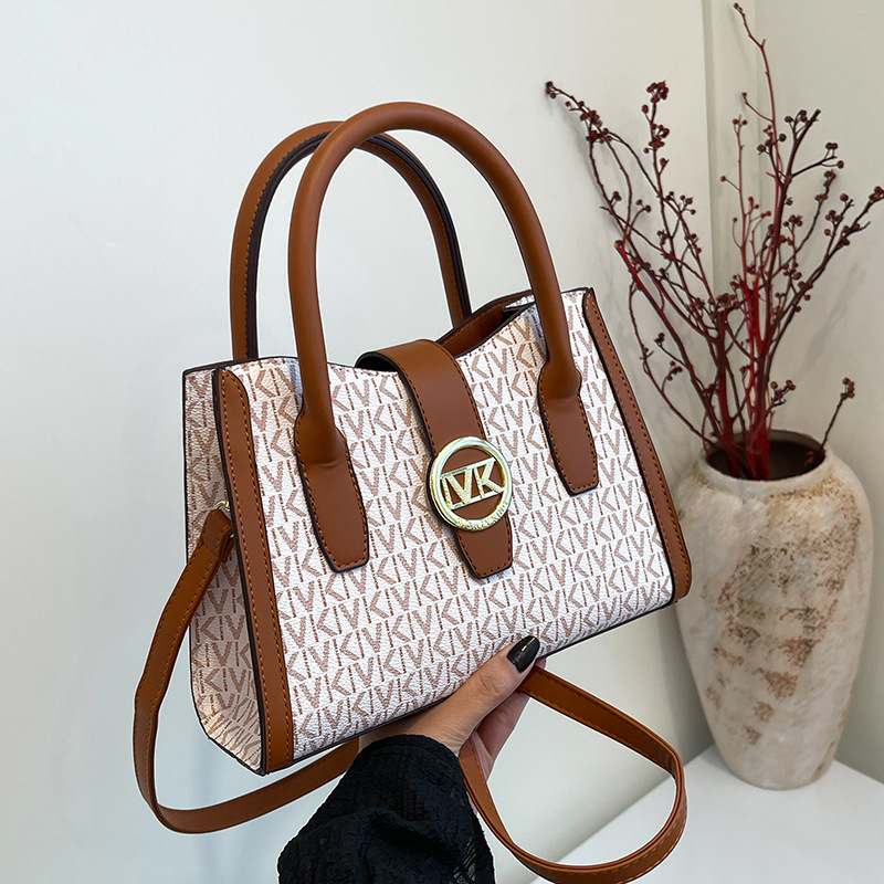 Retro and elegant handbags for women new styles fashionable and versatile single - shoulder and cross - body bags commuting tote bags for women