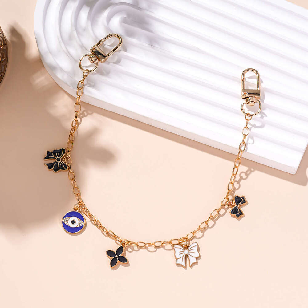 Hot Selling Metal Style Versatile Oil Drop Flower Pearl Wallet Crossbody Shoulder Bag Chain Pendant Accessory