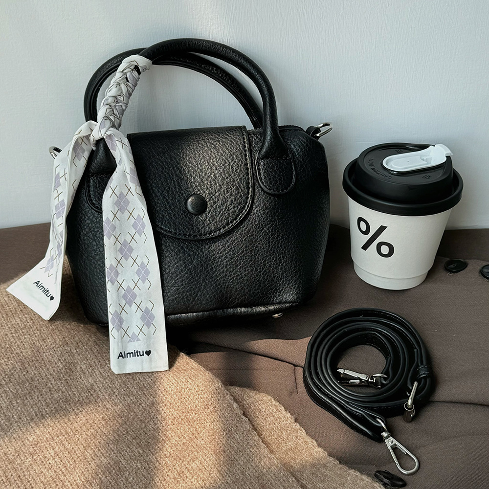 Mini Wing for Women New Style Elegant Socialite Fashionable Versatile Crossbody Shoulder Handbag Dumpling Bag ddmymarket