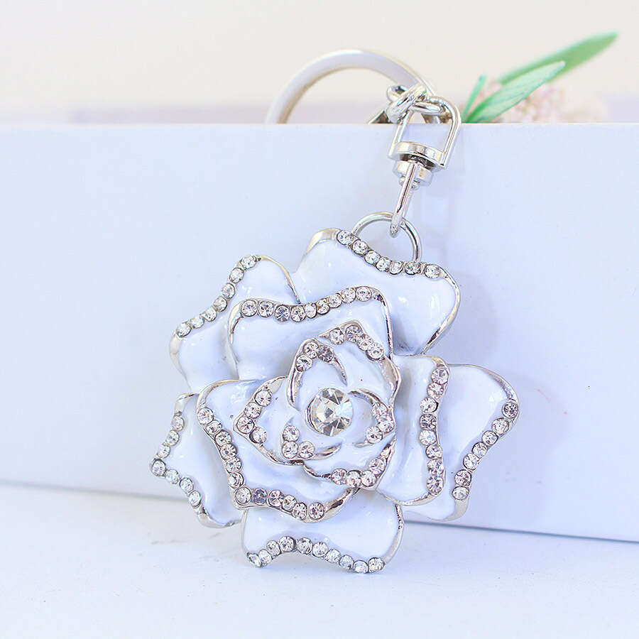 Cute Rhinestone Jewelry Rose Car Women's Bag Buckle Accessories Flower Metal Pendant Keychain 679