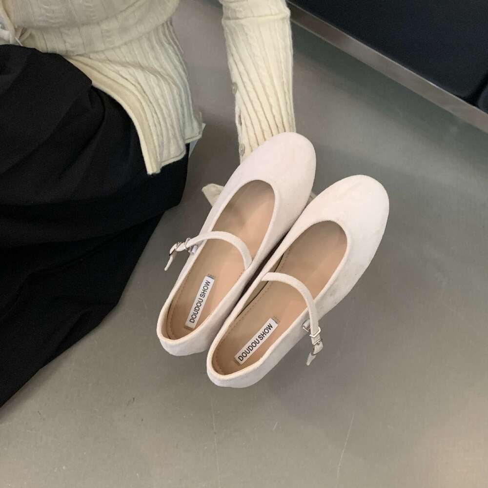 Flat Red Single Designer shoe Fairy 2025 New Summer Ballet to Match Skirts Mary Jane Shoes