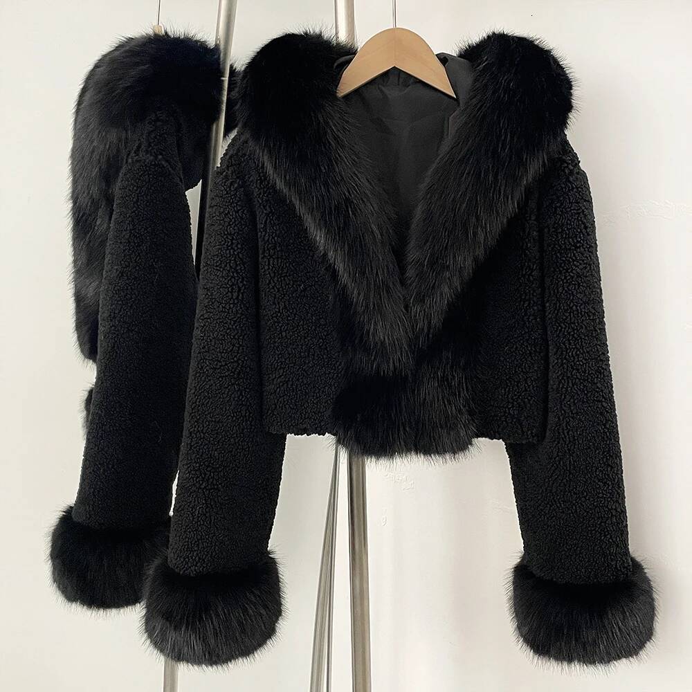 Short Faux Lamb Jacket Female New Fashion Autumn Warm Thick Artificial Winter Clothing Women Hooded Fake Fox Fur Coat