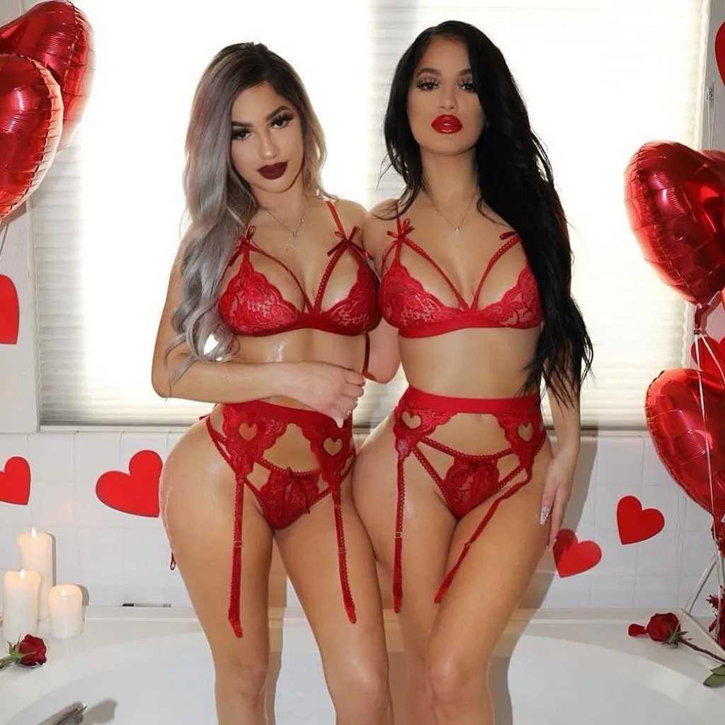 Leechee Sexy Womens Underwear Floral Lace Lingerie Set With Garter Black Wire Free Brassiere Transparent Underwear Bra SetsXJ250812