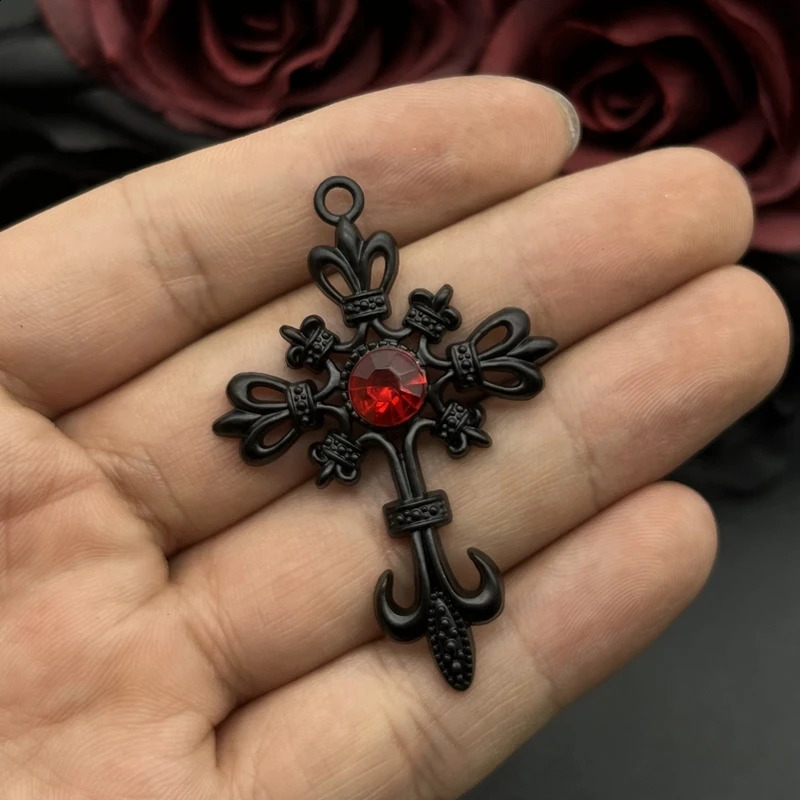 5pcs Ornate Black Gothic Cross Pendant Crystal Cross Pendant Charms Fit Jewelry Making DIY Handmade Jewelry Findings 250807