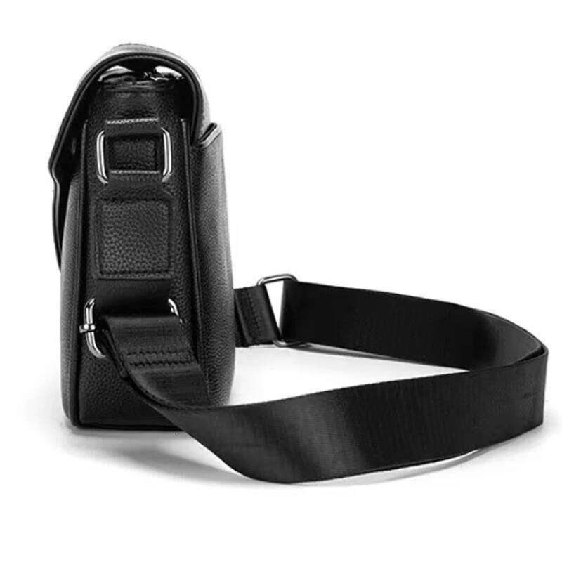 New 2025 Genuine Leather Women's Shoulder Brand Crossbody Handbag Fashionable Messenger Stock Bag for Ladies