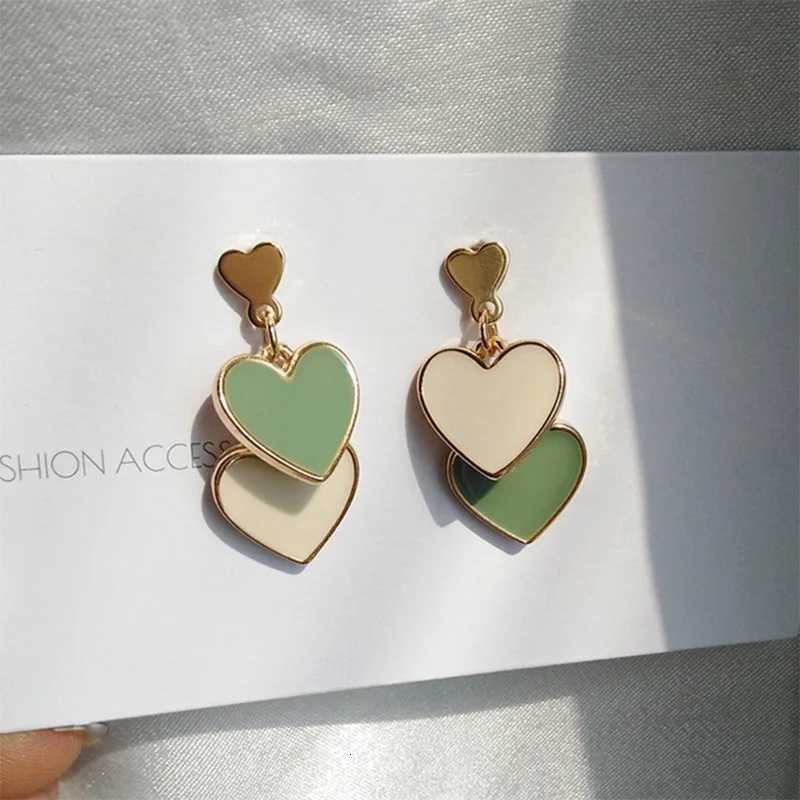 Korea New Fashion Green Peach Heart Symmetry Simple Jewerly Earrings for Women Temperament Heart Earrings AccESSory Gifts Y250812