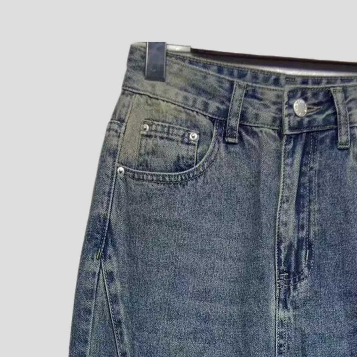 Retro distressed micro-flared jeans with a built-in fashion filter 24-0812