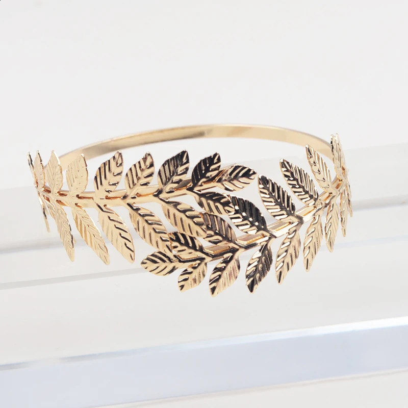 European Statement Open Bracelet Bangles for Women Exaggerate Metal Multilayer Cuff Bangle Party Punk Arm Wrist Charms Jewelry 250812