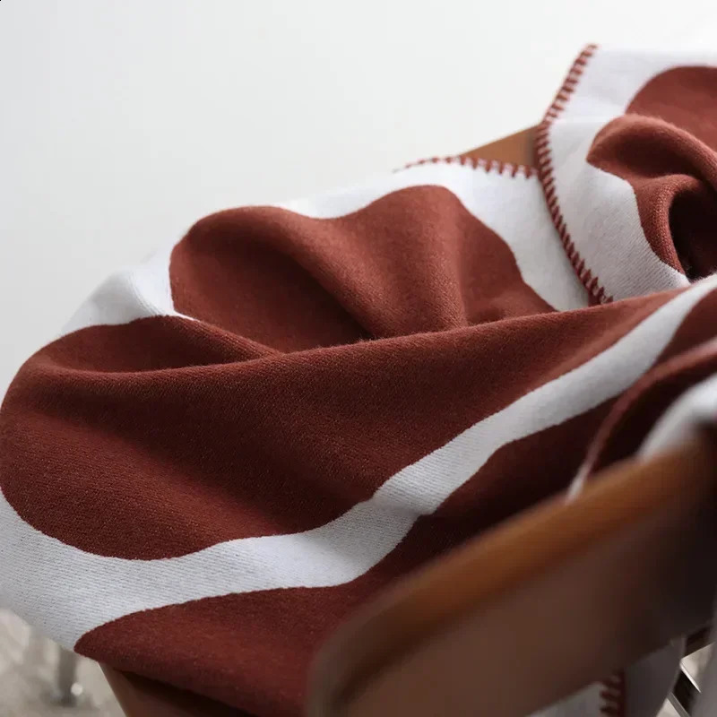 Jacquard Imitation Cashmere Throw Blanket Soft Leisure Bedspread Home Decor Sofa Cover Nordic Classic Shawl Luxury Warm 250813