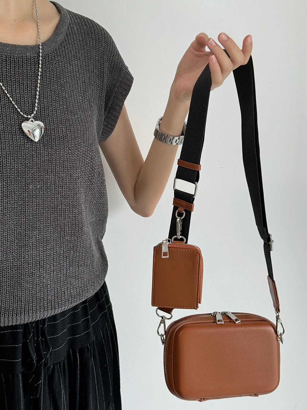 Box Laminated Couple Matching Square Cool Handsome Wide Shoulder Strap Sports Style Men's Bag ddmymarket