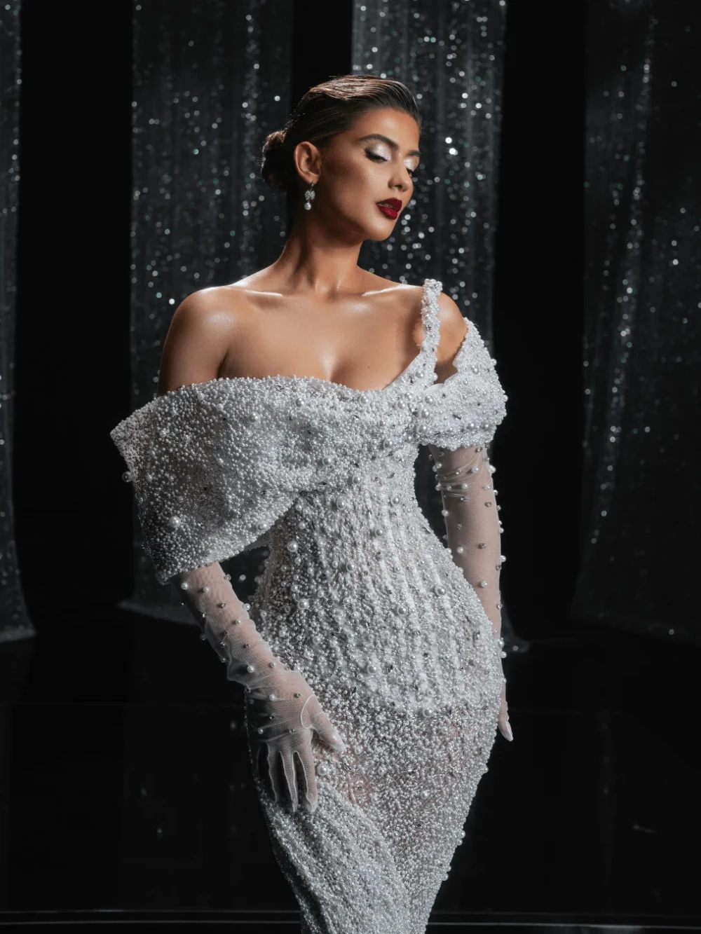 Sexy One Shoulder Wedding Dress Sparkly Sequined Pearls Mermaid Bridal Gown Fashion Floor Length Beaded Bride Dresses Customized