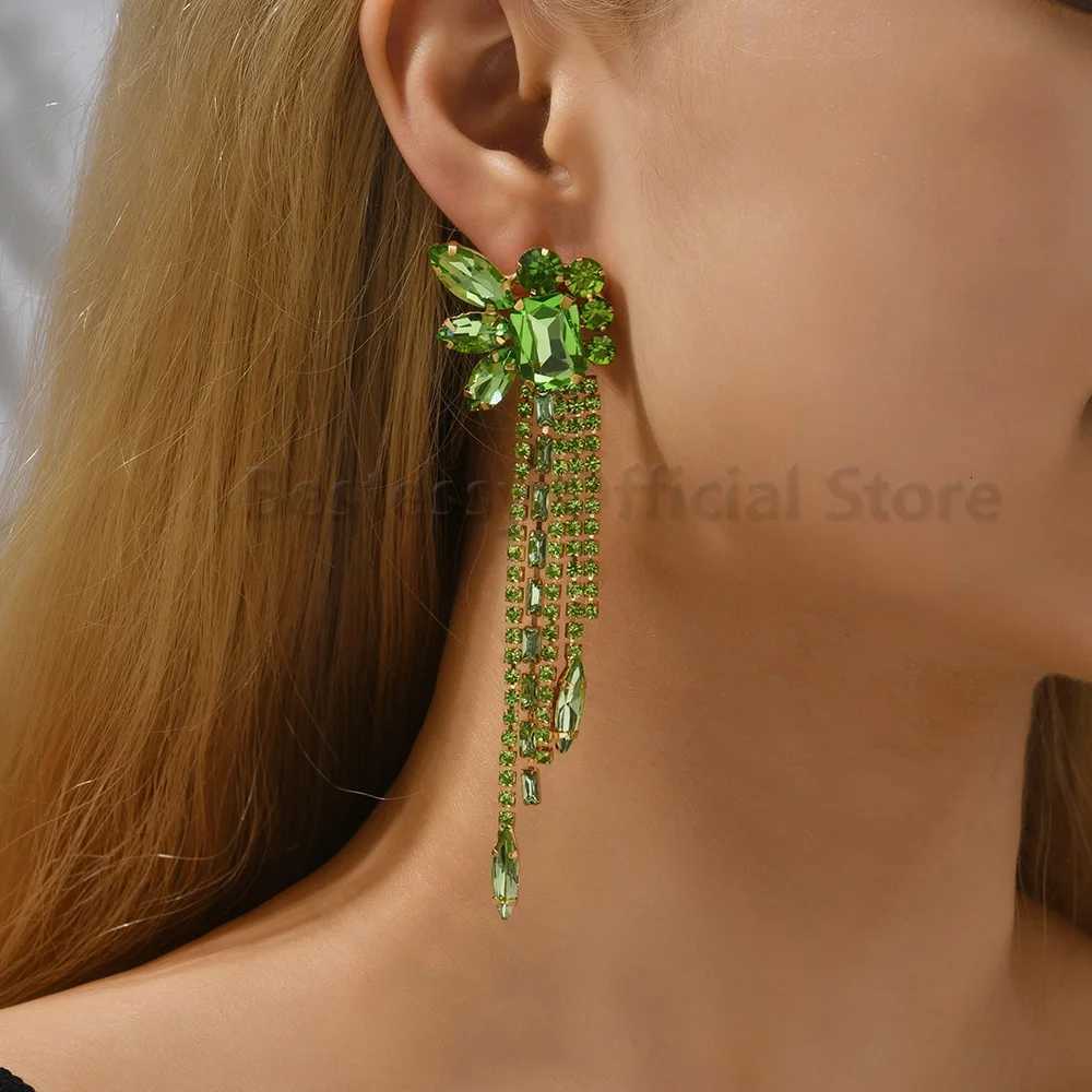 Classic Butterfly Decor Long Tassel Drop Earrings For Women Shiny Rhinestone Luxury Elegant Geometric Trendy Jewelry Female Gift Y250812