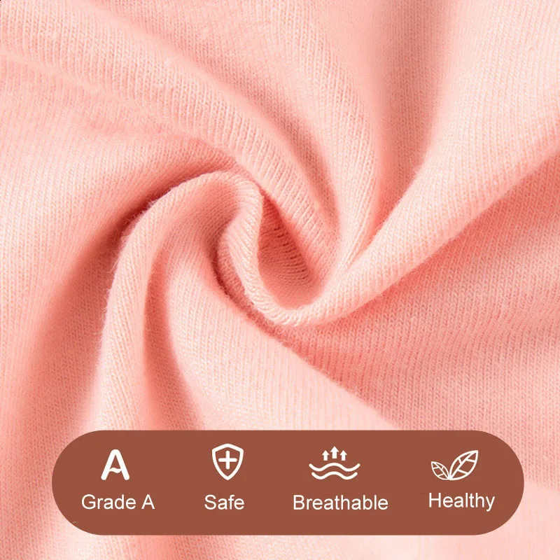 3PcsLot Children Triangle Underwear High Quality Cotton Washable Girls Briefs Cute Cat Cartoon Kids Panties For Girl 314 Years 250812