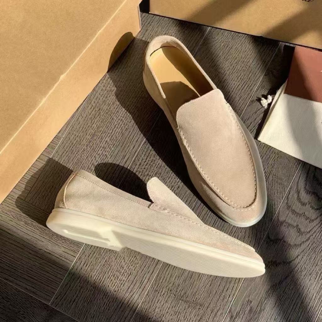 Designer bag Classic new loafers men's frosted lazy shoes driving flat casual single shoes everything suits successful people light casual shoe Men's shoe size