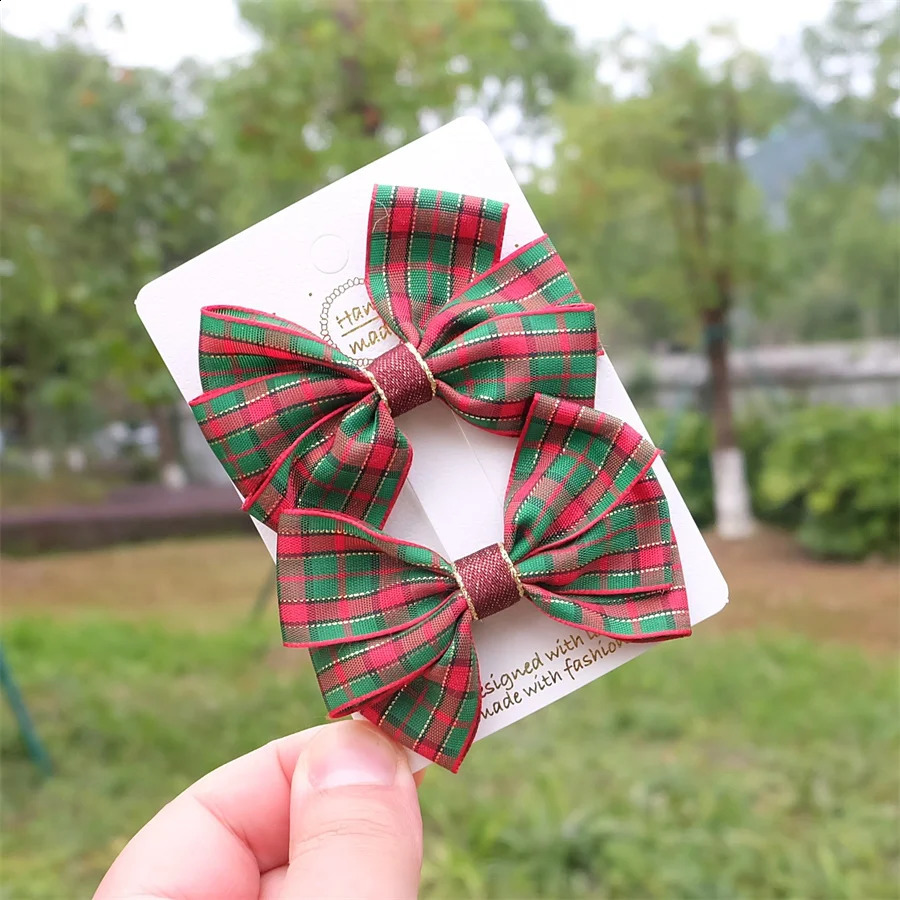 Christmas Plaid Hair Bow Clip For Girls Baby Kids Barrette Children Hair Accessories Butterfly Hairpin Fashion Headwear Top Clip 250812