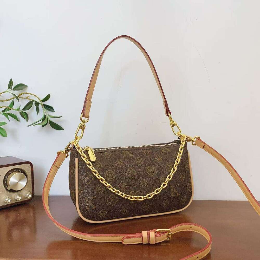 DHessentials 2025 Spring Fashion Small Crossbody Bag, PVC Chain Shoulder Bag with Colorblock Design, Causal Daily Purse for Women