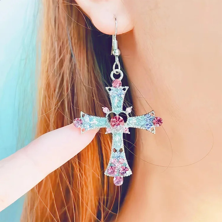 Gothic Pink Heart Cross Earrings Y2K Kpop Fashion Korean Style Earring for Women Grunge Egirl Earrings Jewelry Accessories 250812