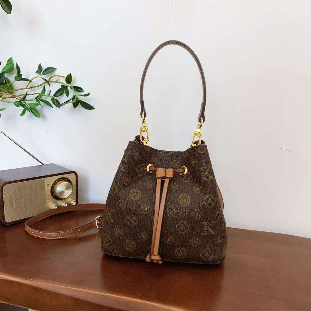 Gutiko 2025 New Women's Bucket High-End Versatile Crossbody Printed Elegant Drawstring Lucky Shoulder Bag