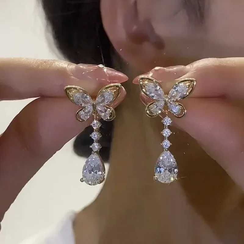 Rhinestone Butterfly Water Drop Tassel Earrings for Women Personalized Fashion Daily Accessories Party Jewelry Birthday Gifts Y250812