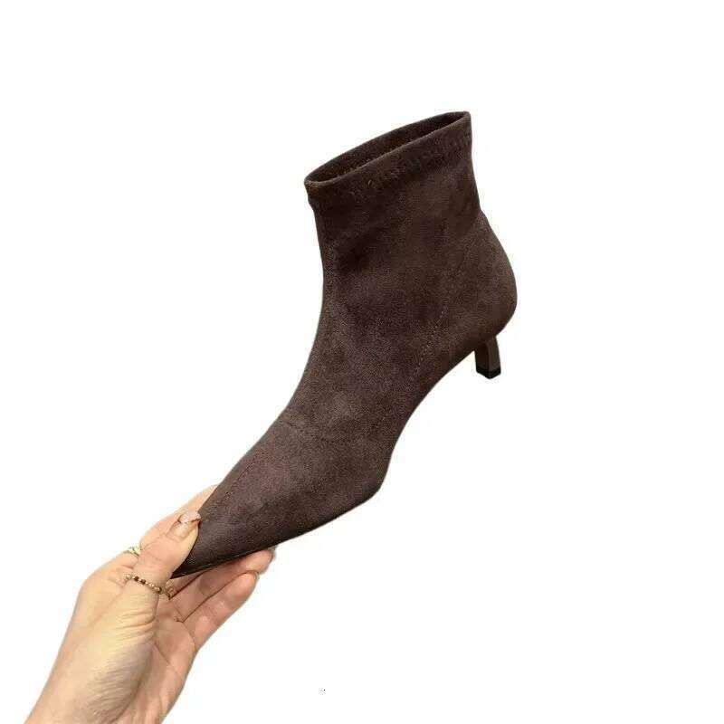2024 High Quality Ankle Women's Boots Fashion Back Zipper Solid Office and Career Sexy Pointed Toe Shoes for Women