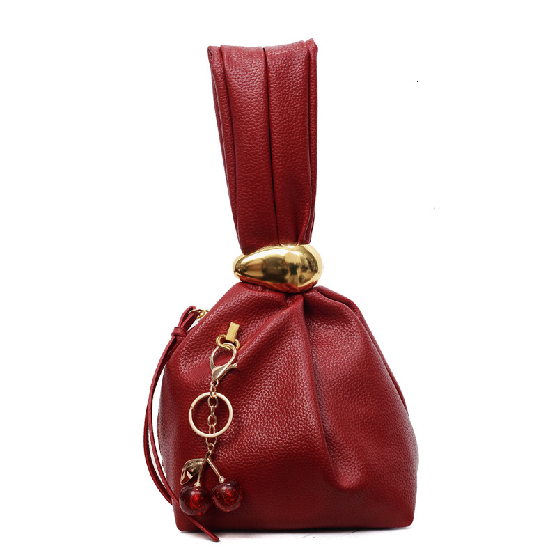 2025 New Women's Designer Luxury Brand Fashionable Personalized Commuting Women's Bag Retro Simple Elegant Handbag Wallet