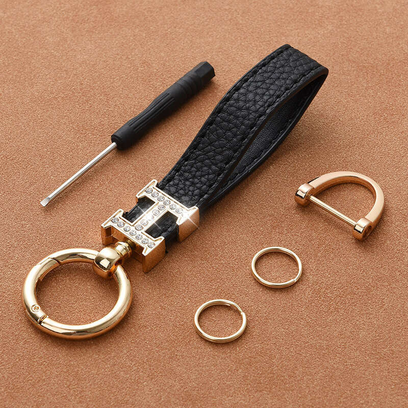 Car for Women Cute Personalized Creative Pendant Genuine Leather High-end Dia-encrusted H Keychain Internet Celebrity Circle Chain Fashion