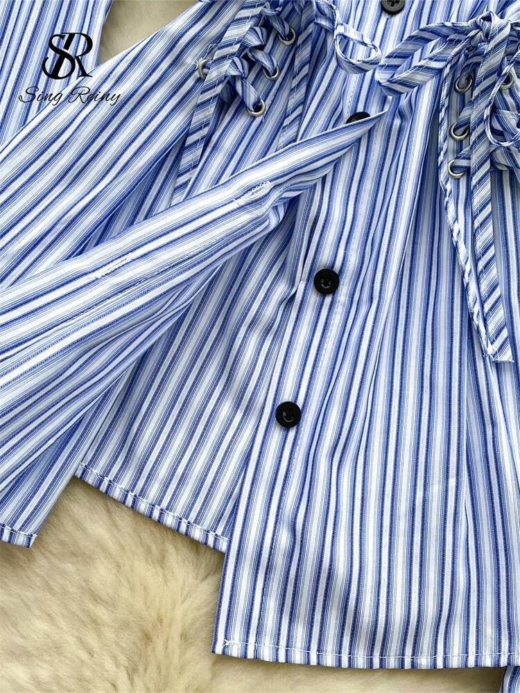 2025 off shoulder trend women's striped shirt women's French autumn retro sexy top long sleeved office women's printed casual shirt des