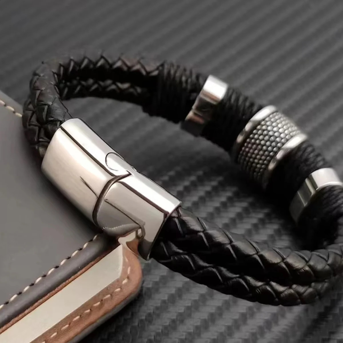 Charm Vintage Multilayer Brown Genuine Leather Men Bracelet Business Style Formal Occasions Jewelry Male Wrist Bangle Gift 250812