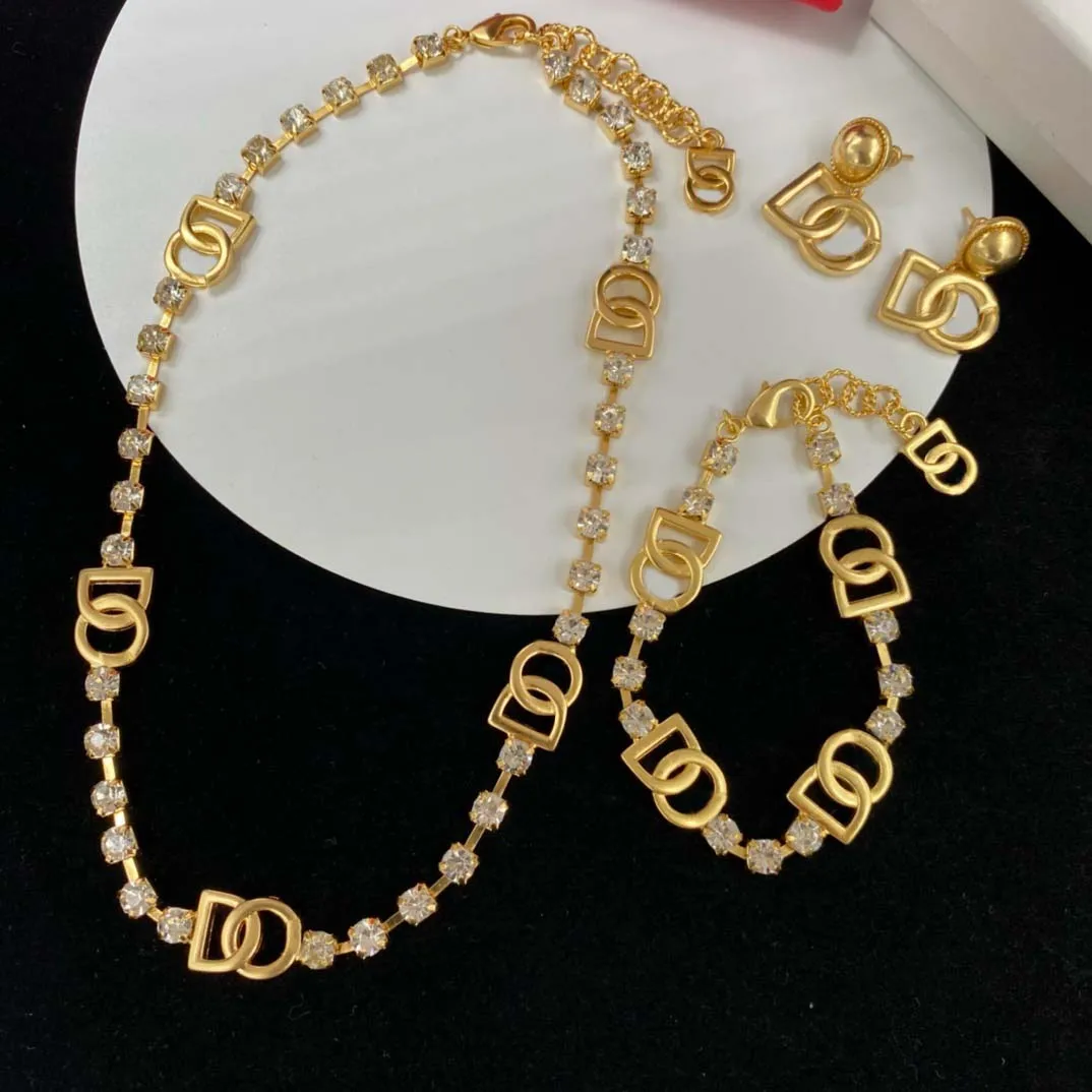 Fashion Necklace Earrings designer Necklaces & Pendants brass chain letter chain gift designer for women