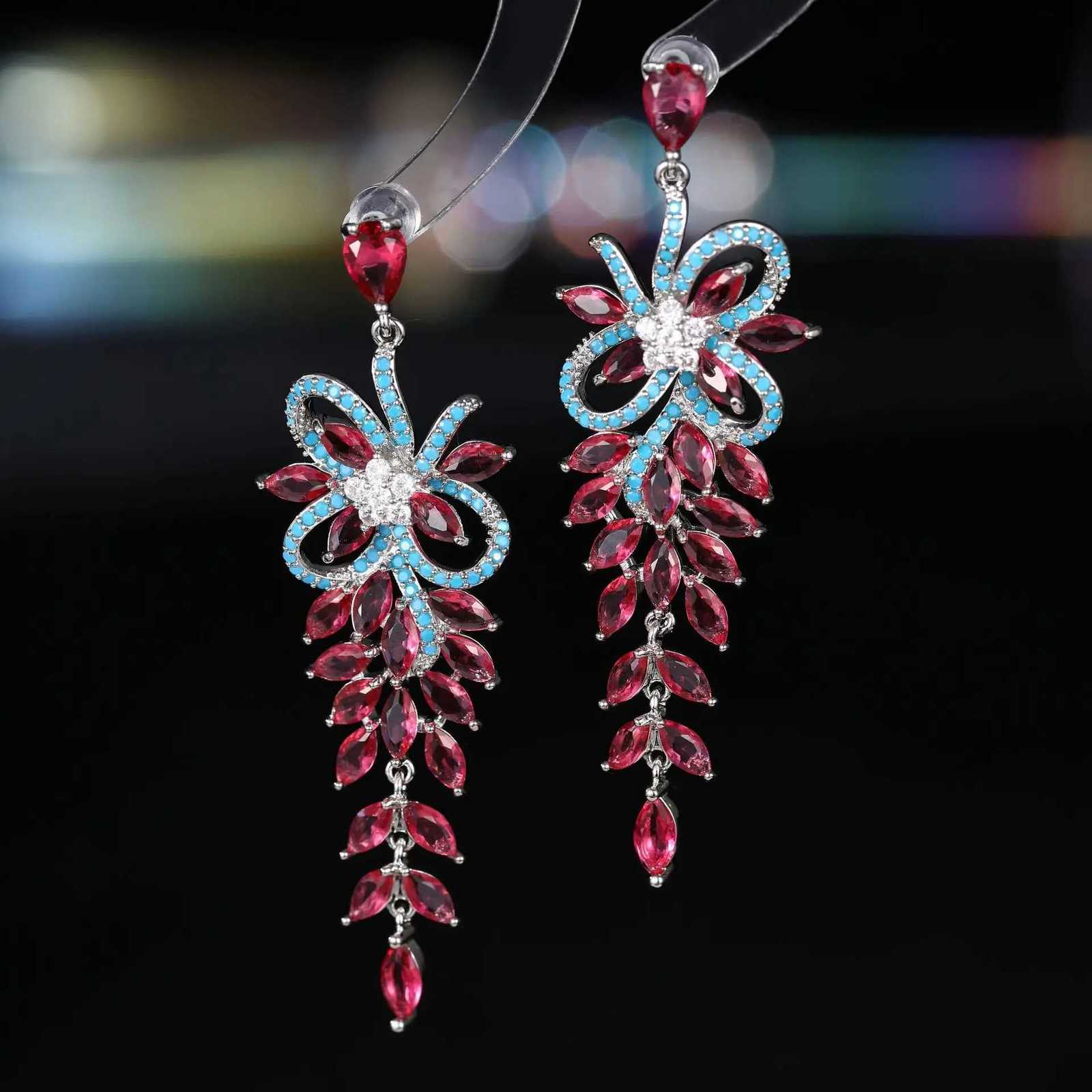 SUYU Womens Light Luxury Design Fashionable Long Pendant Earrings Elegant And Versatile Niche Design Earrings Daily Accessories Y250812