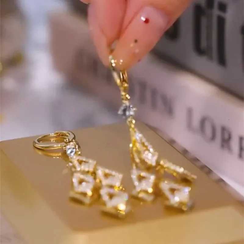 Super Sparkling Rhombus Zircon Golden Tassel Earrings For Women Fashion Personalized Daily Accessory Party Jewelry Birthday Gift Y250812