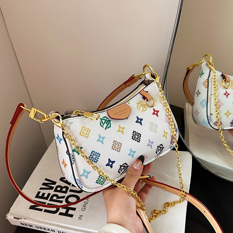Designer bag shoulder bag luxury bag crossbody bag high-quality women's mahjong bag retro printed chain small square bag shoulder cross small bag