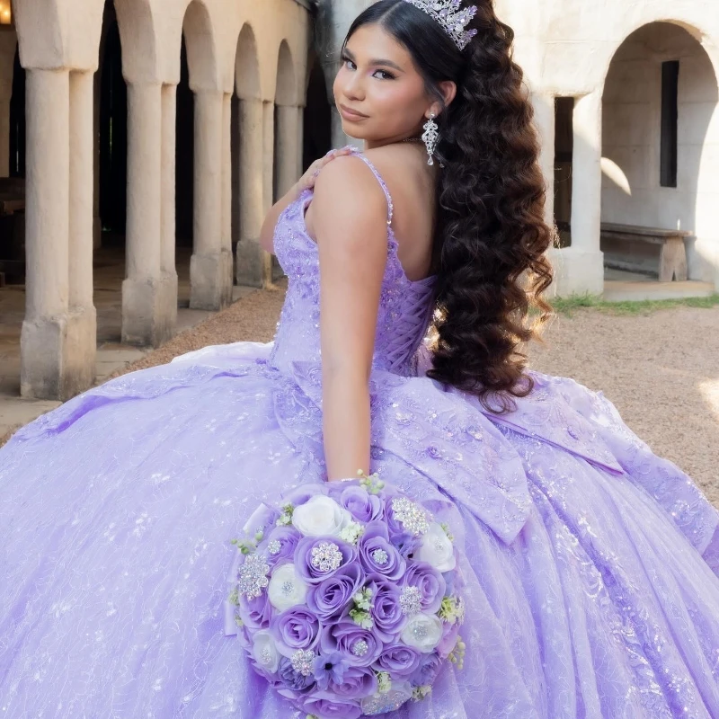 Lavender Shiny Ball Gown Quinceanera Dresses Spaghetti Strap Applique Lace Beads Bow Tull Party Birthday Sweet 16 Dress Vestidos 15 De Anos