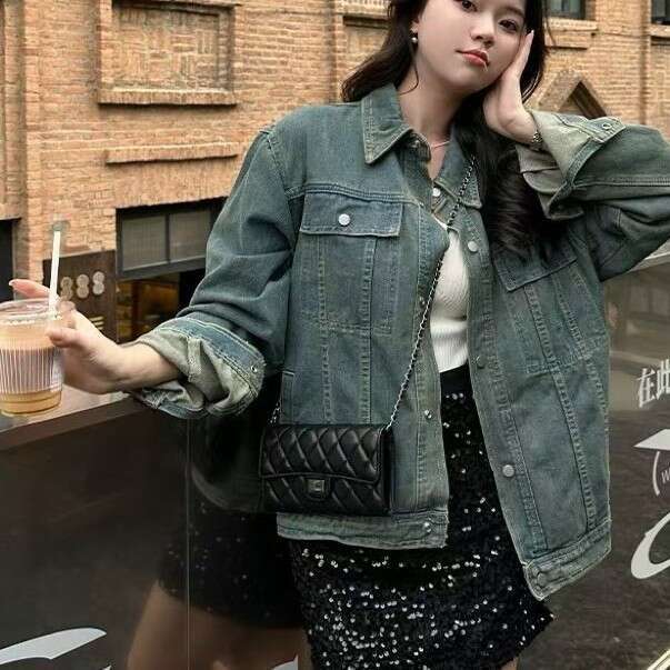 DHessentials Classic Quilted Chain Crossbody Bag - Trendy PU Shoulder Purse for Women, Small Square Phone Wallet (18x9cm, 400g)