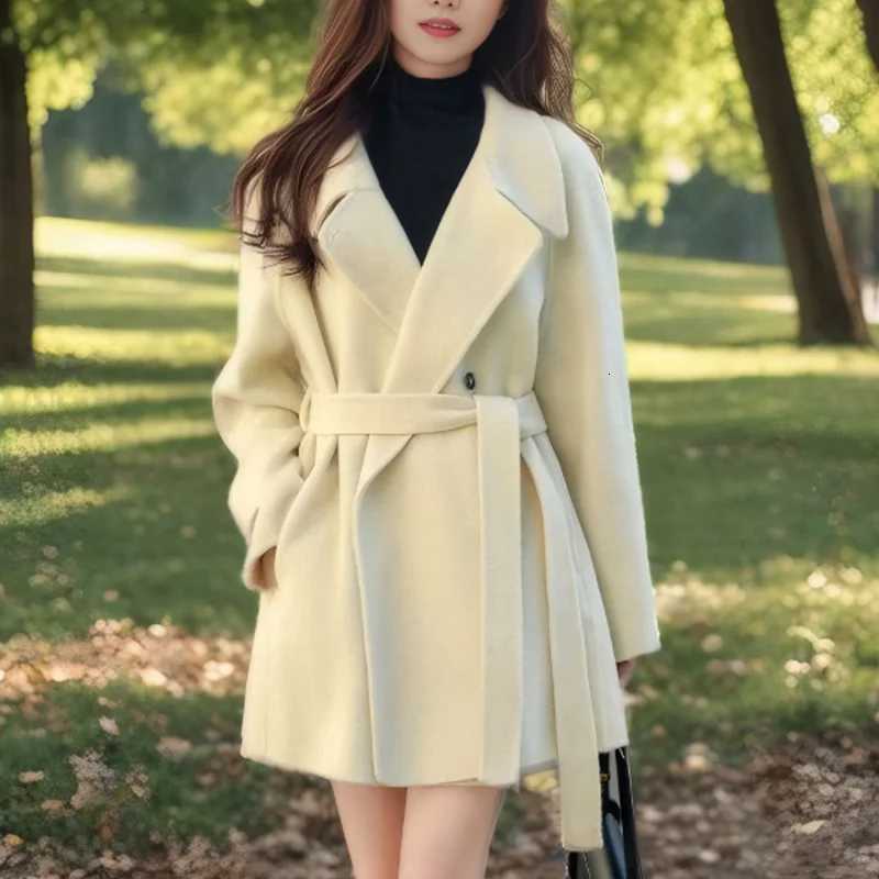 Stand Collar Tie Women Elegant Tweed Solid Slim Fashion Outerwear for Fall Winter Warm Classic Office Lady Korean Parka Coat Z250813