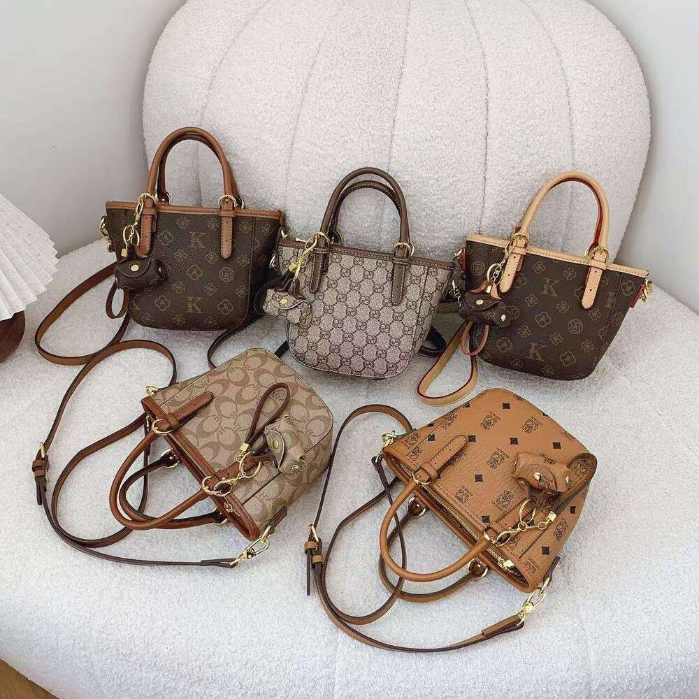 Gutiko New Women's High-Quality Texture Bucket Fashion Tote Versatile Basket Bag Single Shoulder Crossbody