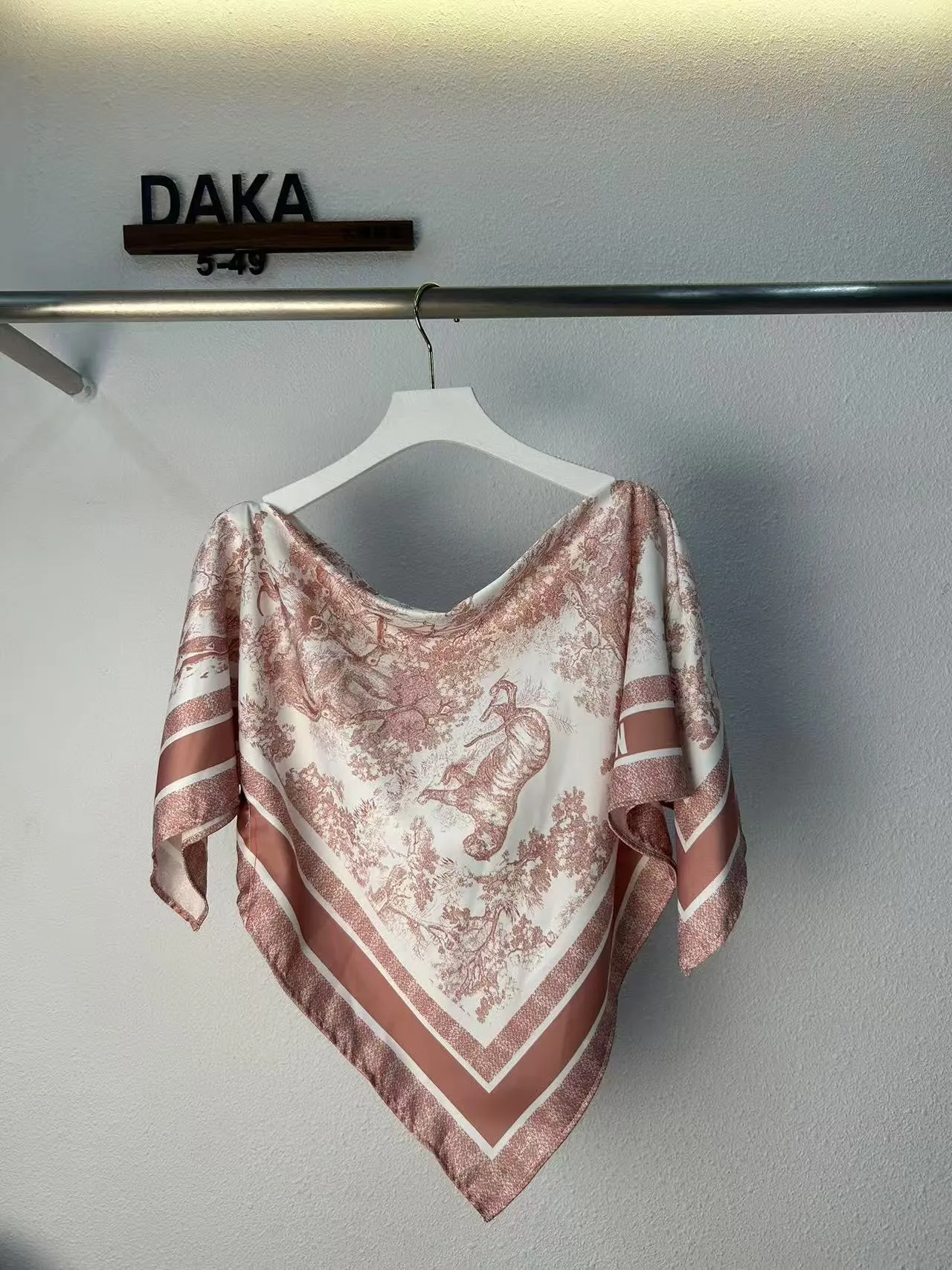 Design brand best quality D*r ink series printed oblique shoulder shirt women's summer new loose casual slim niche