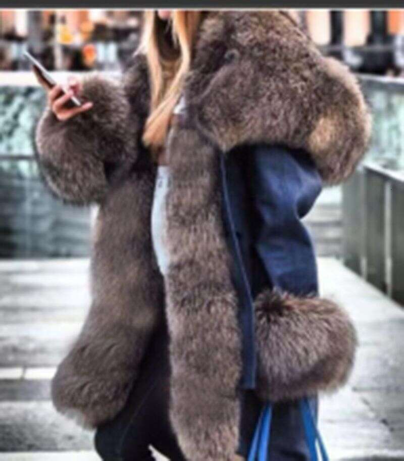 EuropeanTemperament Commuting Imitation Crystal Fox Fur Large Collar Long Fur Collar Hooded Jacket Looks Slim and Elegant