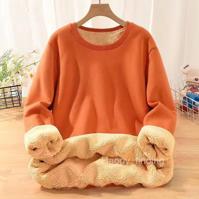 Lamb Wool Fleece Thickened Sweatshirt for Men Hoodless Solid Color Thick Warm Clothing Loose Pullover Crew Neck Autumn and Winter Season