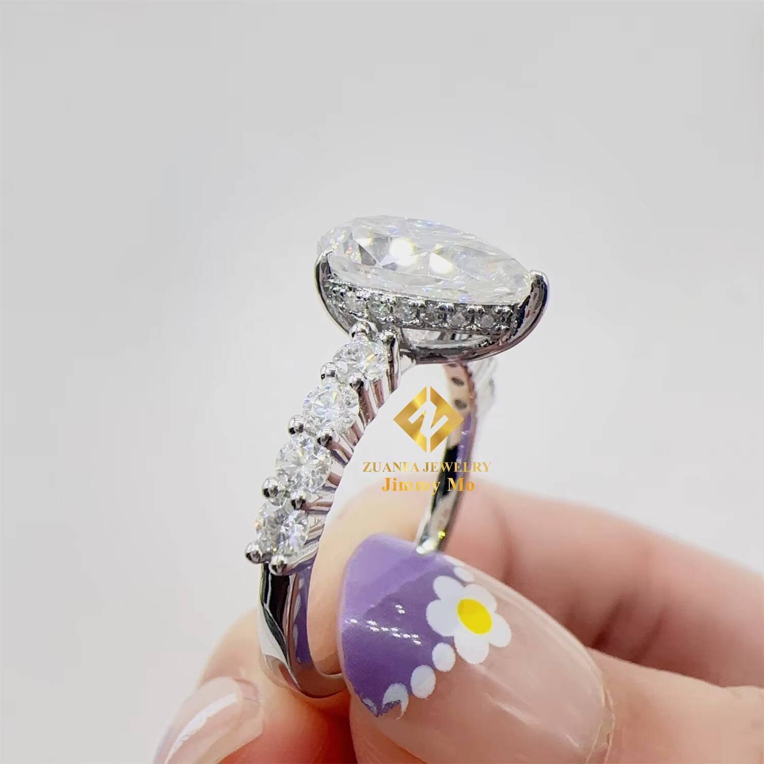 gorgeous female style 3CT pear-shaped 925 silver wedding bridal moissanite engagement ring