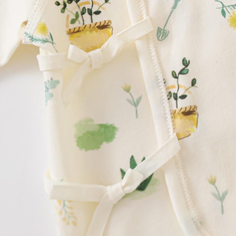 Infant's Lightweight Breathing Long Sleeve T-Shirt Made from Natural Fabric