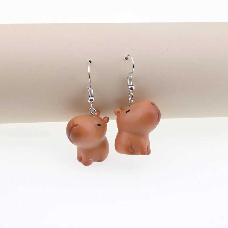 Resin Cute 3D Capybara Animal Drop Earrings For Women Friend Gift Cartoon Trendy Kawaii Simulation Doll Pendant Earring Jewelry Y250812