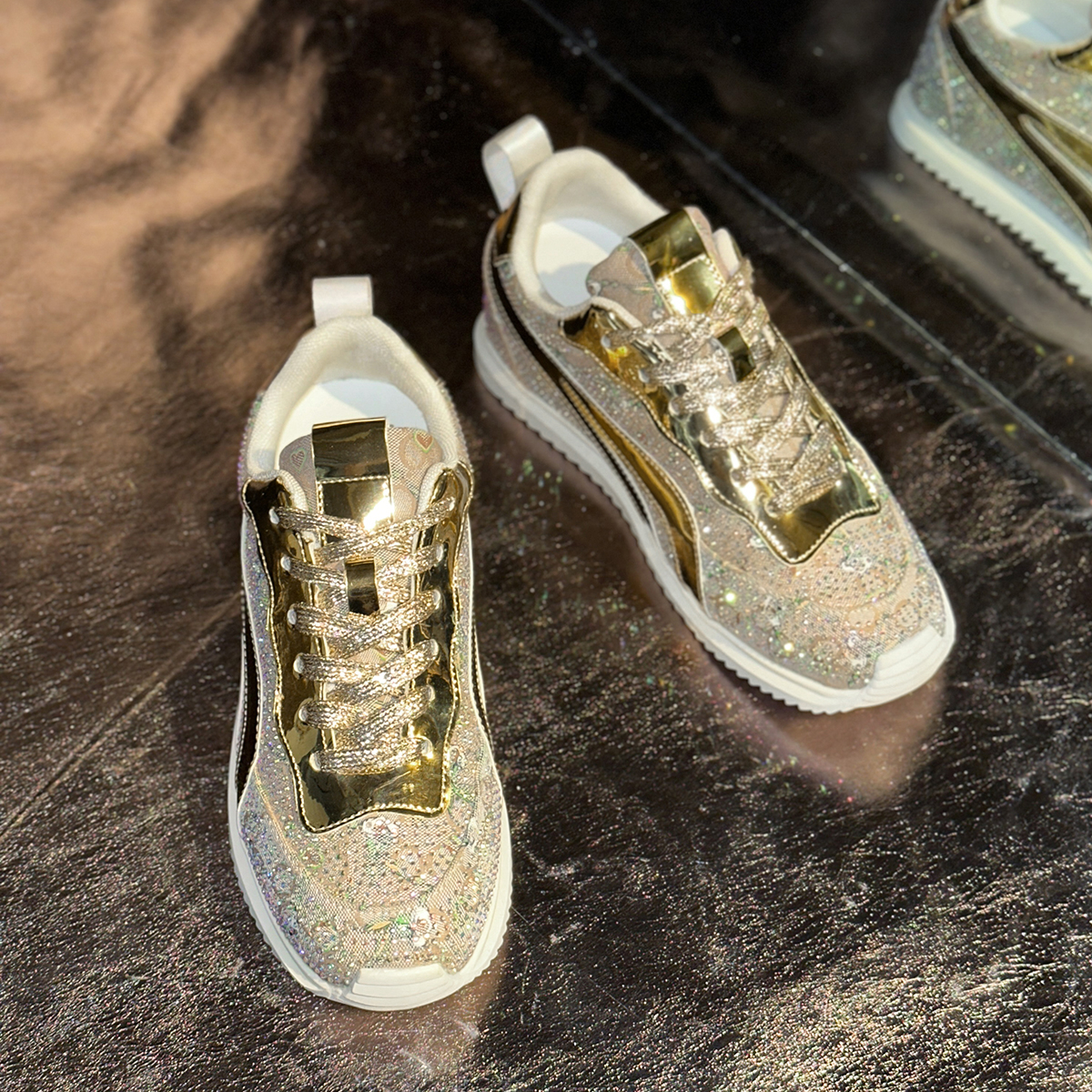 New 2025 Women's 4.5cm Thick Bottom Casual Shoes Crystal White Luxury Shining Sports Shoes Trendy Anti Slip Flat Casual Shoes Fashion Tennis Shoe