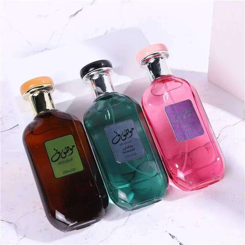 The 100 - ml original Dubai MOUSUF Arabian perfume is a unisex light fragrance. It combines various scents like X250813