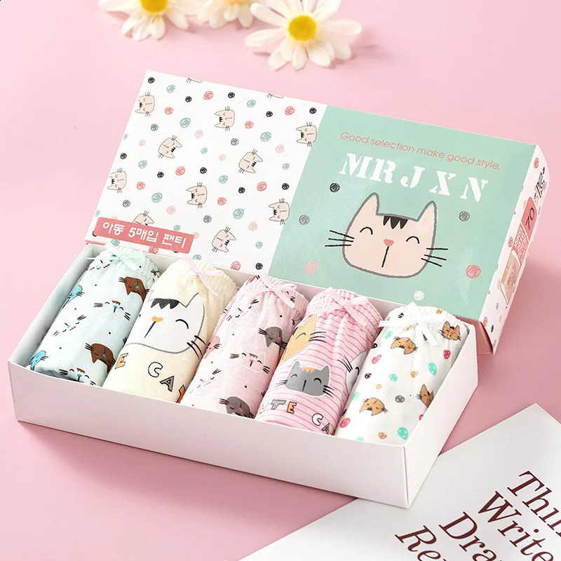 510Pieces Cotton Panties For Girls Cute Cat Print Plaid Children Triangle Underwear Comfortable Breathable Toddler Briefs 250812